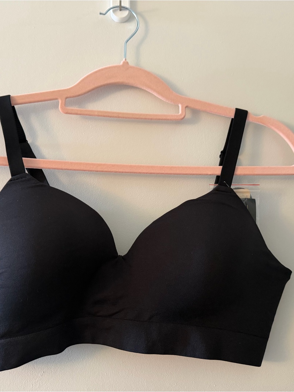 Everyday Wireless Comfort Bra in Black